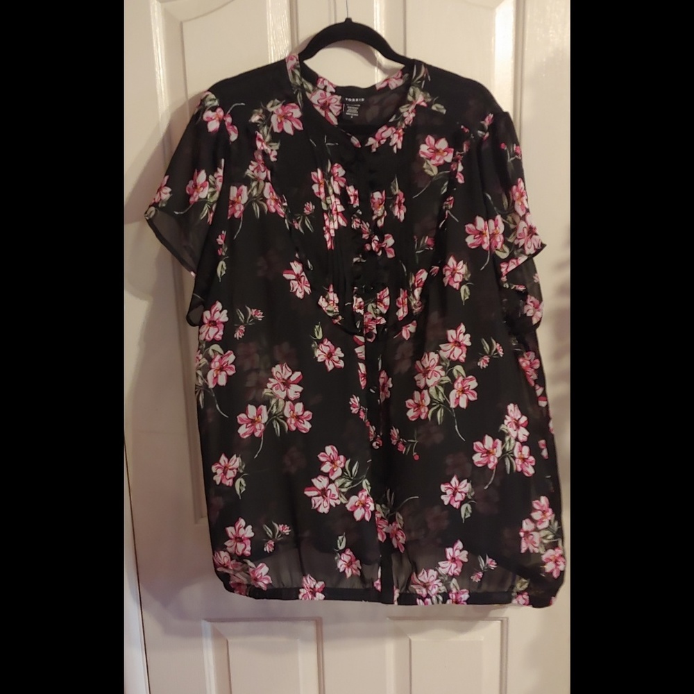 Torrid floral sheer ruffle top